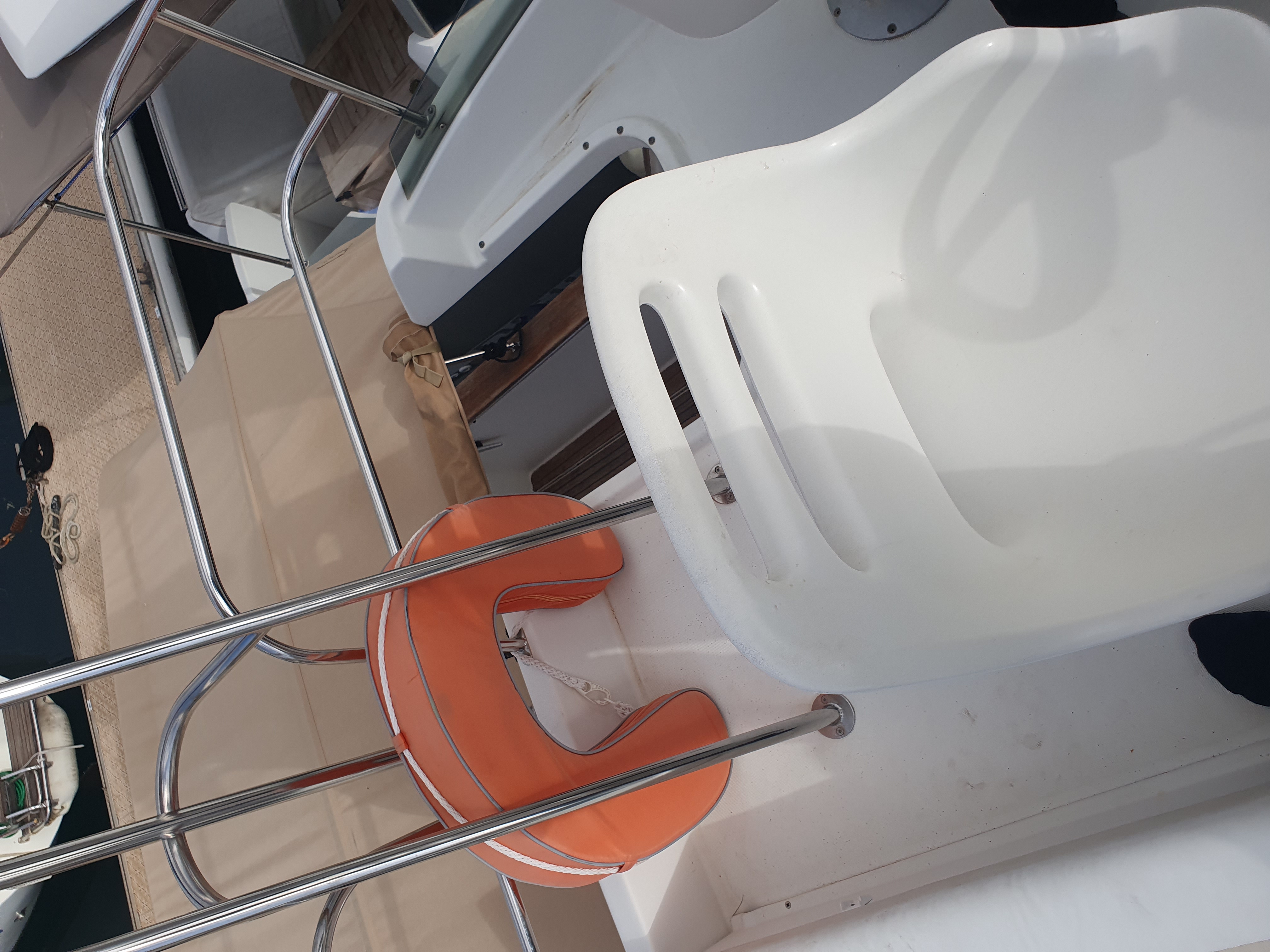 slider 30 Beneteau Antares 10.80